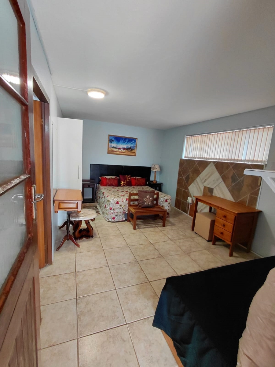 To Let 2 Bedroom Property for Rent in Stilbaai Wes Western Cape